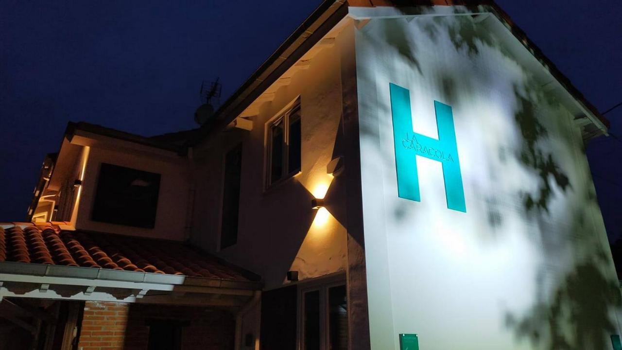Hotel La Caracola ซวนเซส ภายนอก รูปภาพ